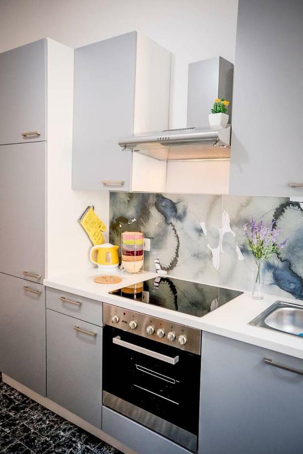 Apartman Vidi Lägenhet Rijeka Exteriör bild